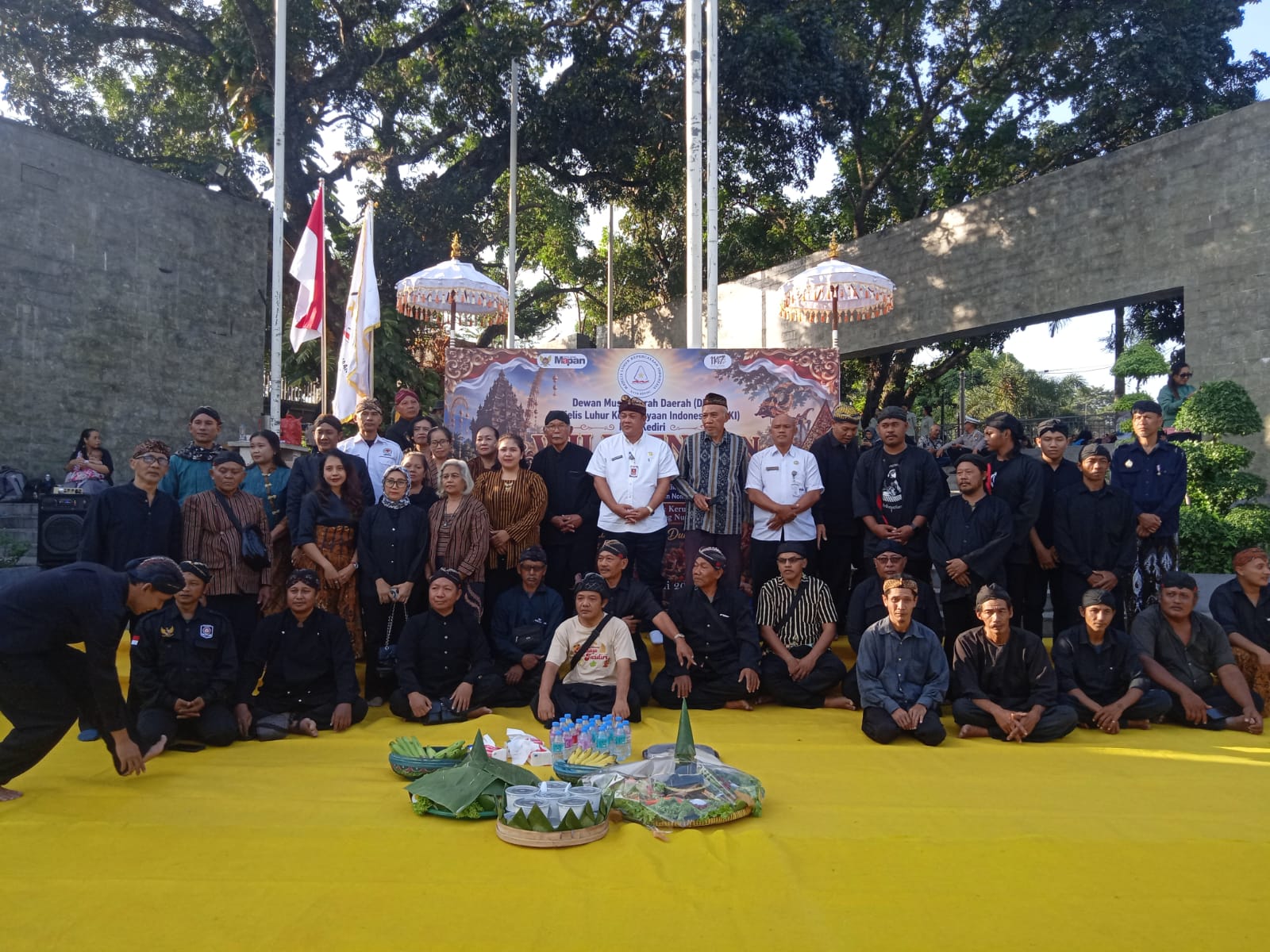 MLKI Kota Kediri Gelar Doa Syukur dan Tabur Bunga Peringati Hari Besar Kepercayaan